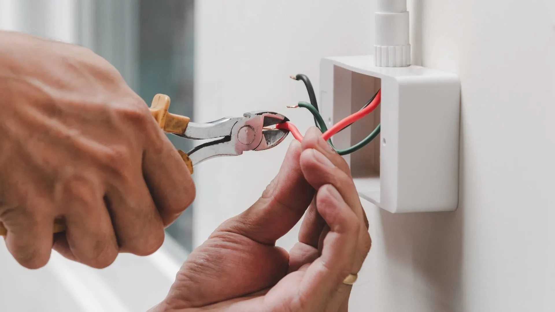 Instalaciones Arli Electricidad 1